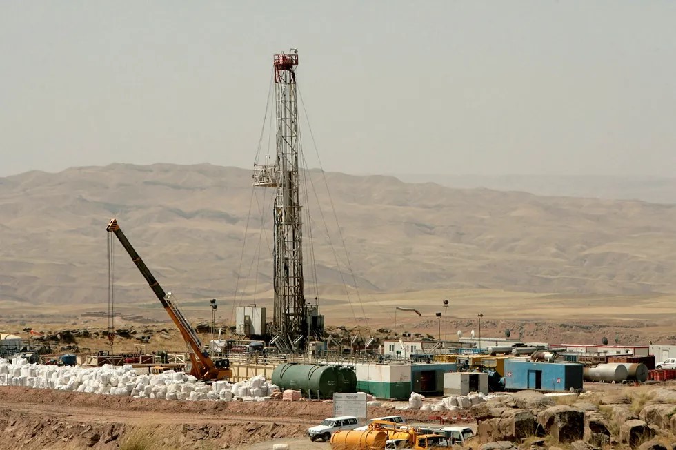 DrawMedia.net / Water stops the oldest oil field in Garmian